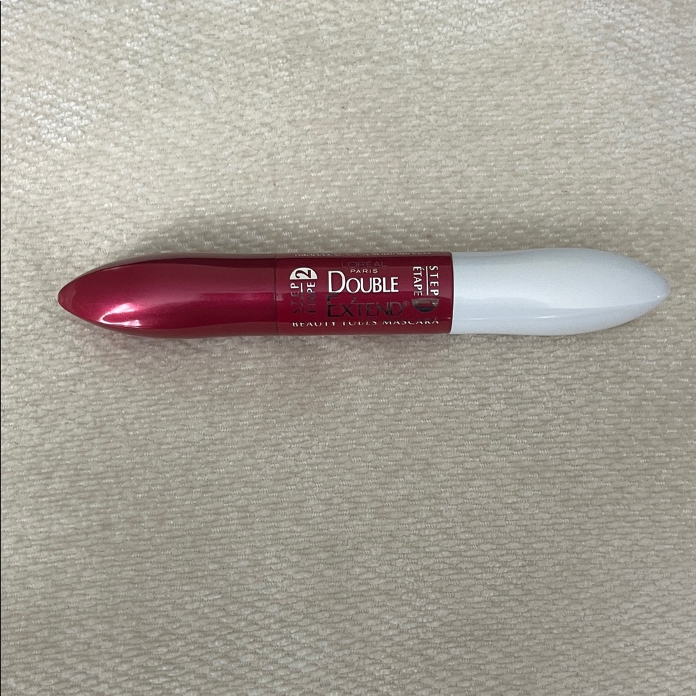 L'Oreal Double Extend Mascara in Red and White